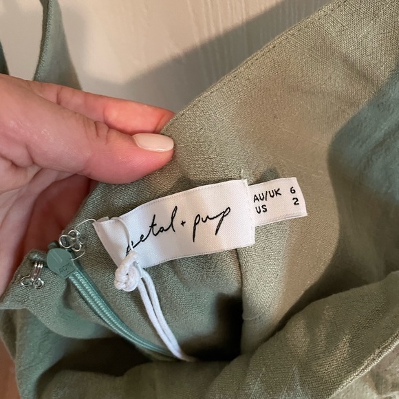 Petal and Pup Apollo Dress - Picture 5 of 5